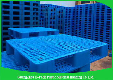 Palettes en plastique bleues résistantes de Rackable 1 Ton Steel Reinforced 1200*1000mm