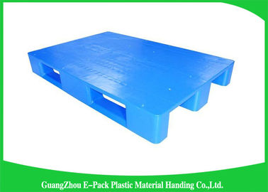 Système en plastique bleu résistant d'étirage d'équipement de stockage de palettes adapté aux besoins du client