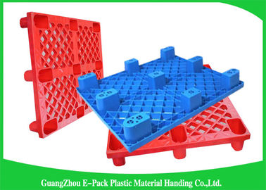 Palettes en plastique empilables de HDPE industriel antidérapage avec la plate-forme solide durable