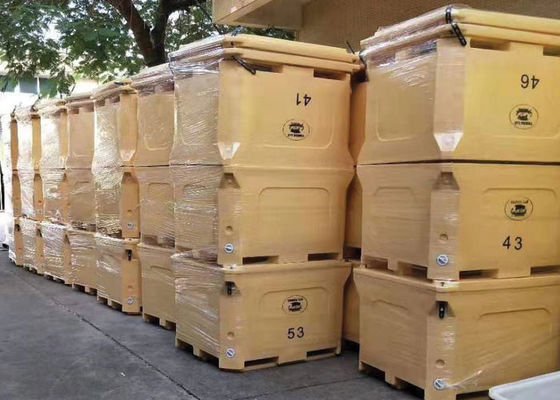 Boîte glacée sèche en plastique du bâti de rotation 1000L pour des fruits de mer
